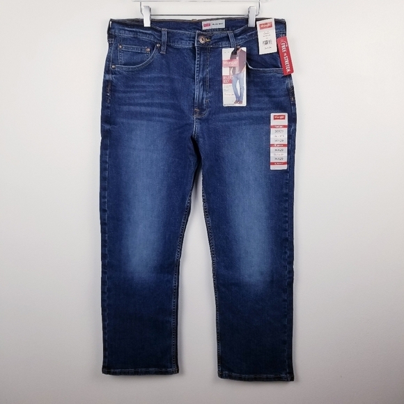 Wrangler Relaxed Boot Jeans NWT size 36x29